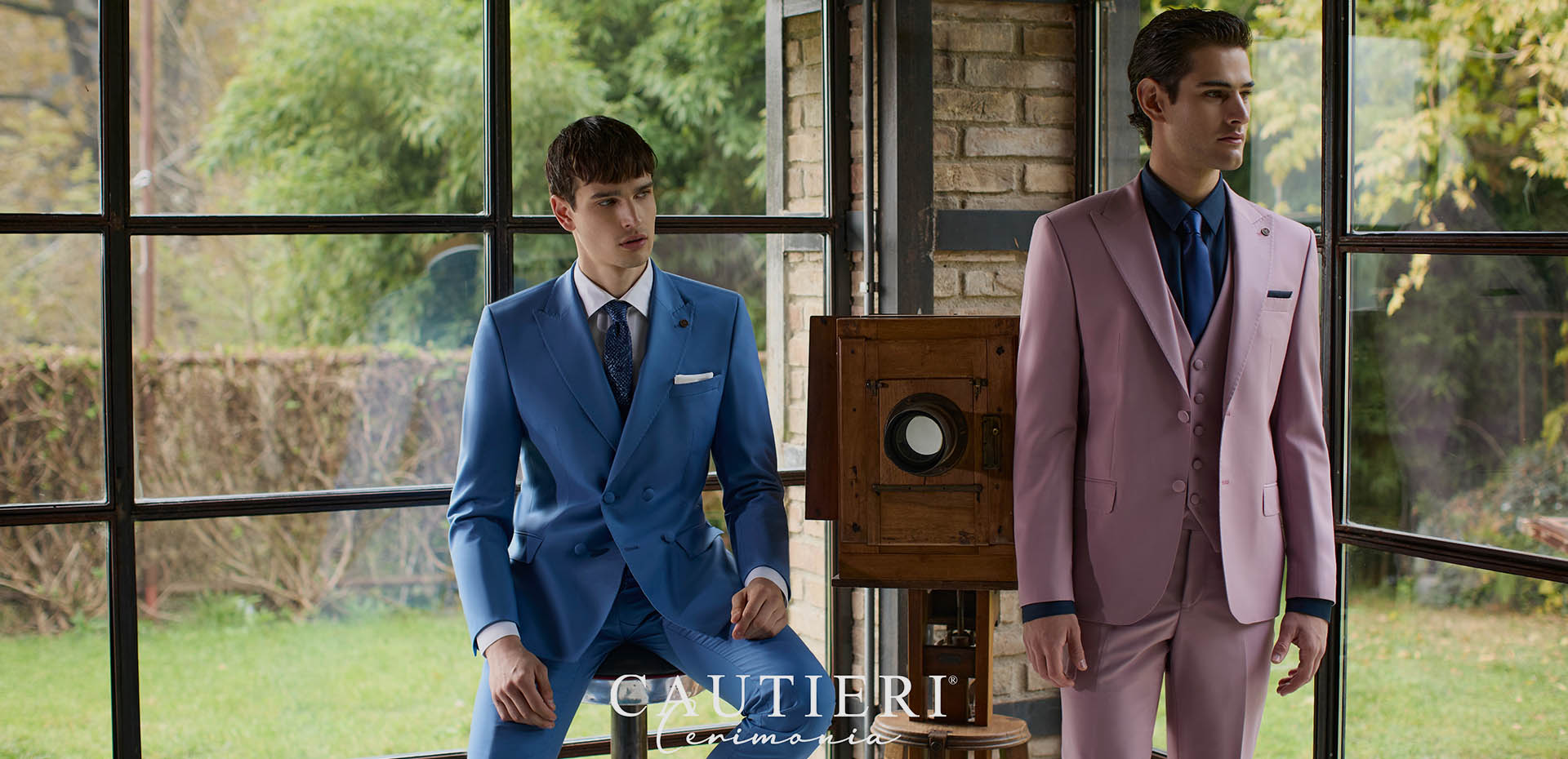 <p><img alt="" src="https://cautieri.it/wp-content/uploads/logo-cautieri-cerimoniahome2.png" style="width: 354px; height: 81px;" /></p>